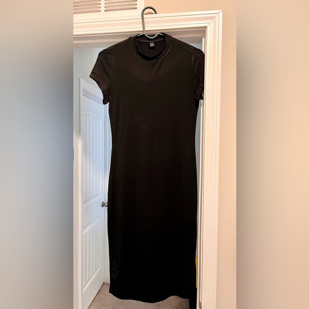 Shein black dress.  Size medium. Never worn.